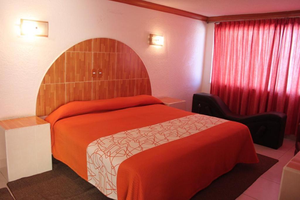 Hotel Plaza Sahagun Ciudad Sahagun ภายนอก รูปภาพ